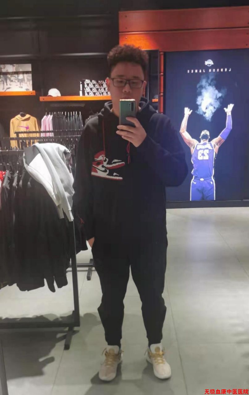 急性再障康复患者罗川